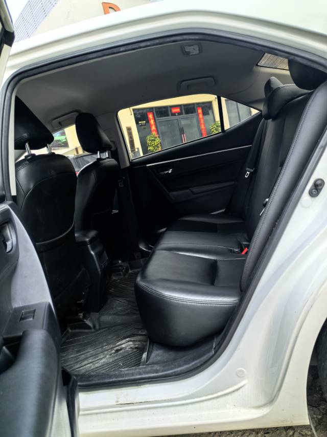 Toyota Corolla 2018 #9 Toyota Corolla 2018 car image #9