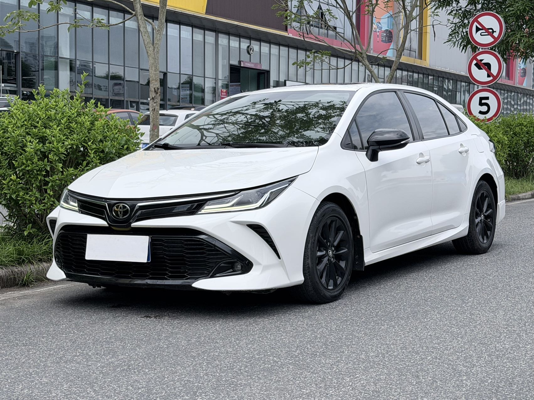 Toyota Corolla 2022 car image #2