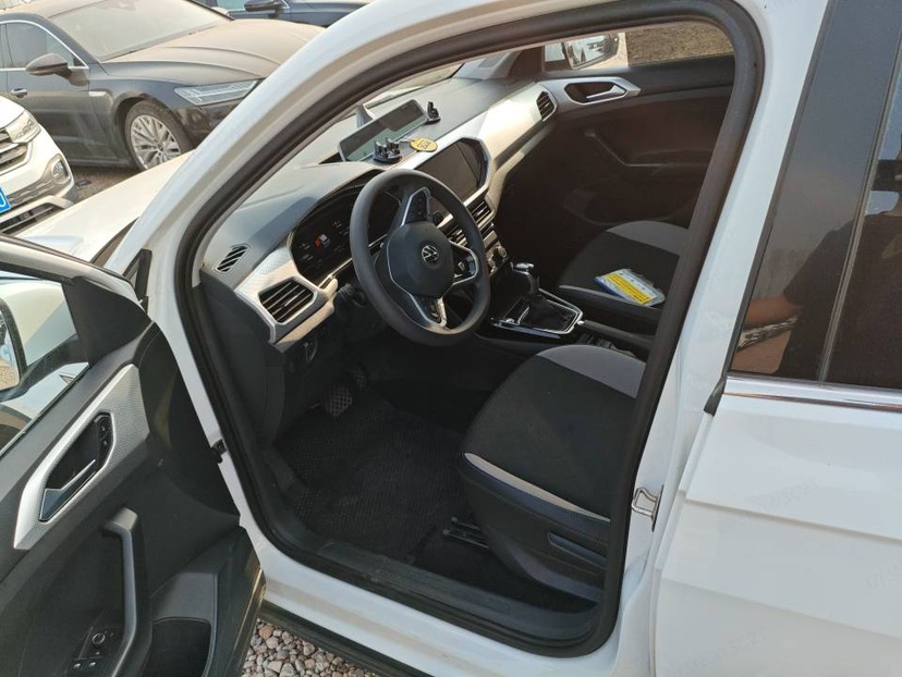 Volkswagen Tacqua 2023 #4 Volkswagen Tacqua 2023 car image #4