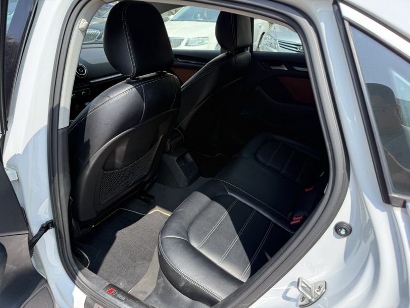 Audi A3 2014 car image #11