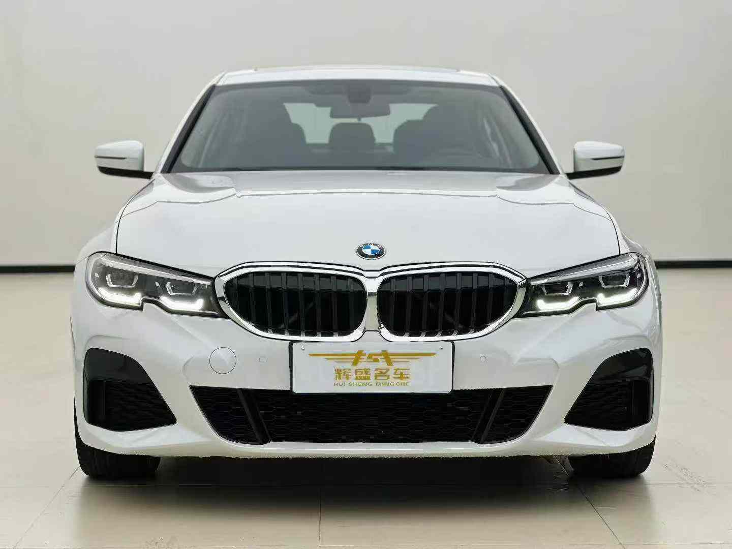 BMW 3 Series 2022 BMW 3 Series 2022 car image