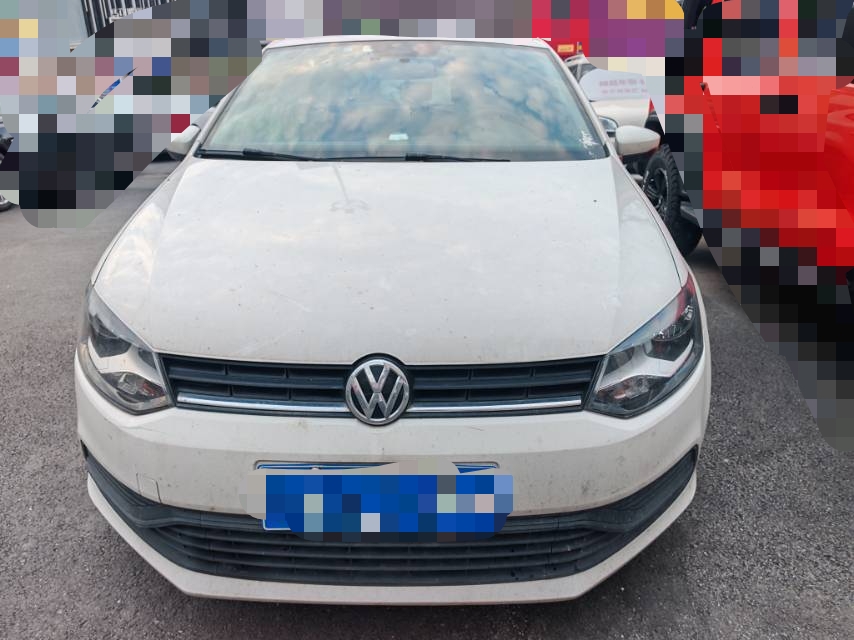 Volkswagen Polo 2019 car image #2