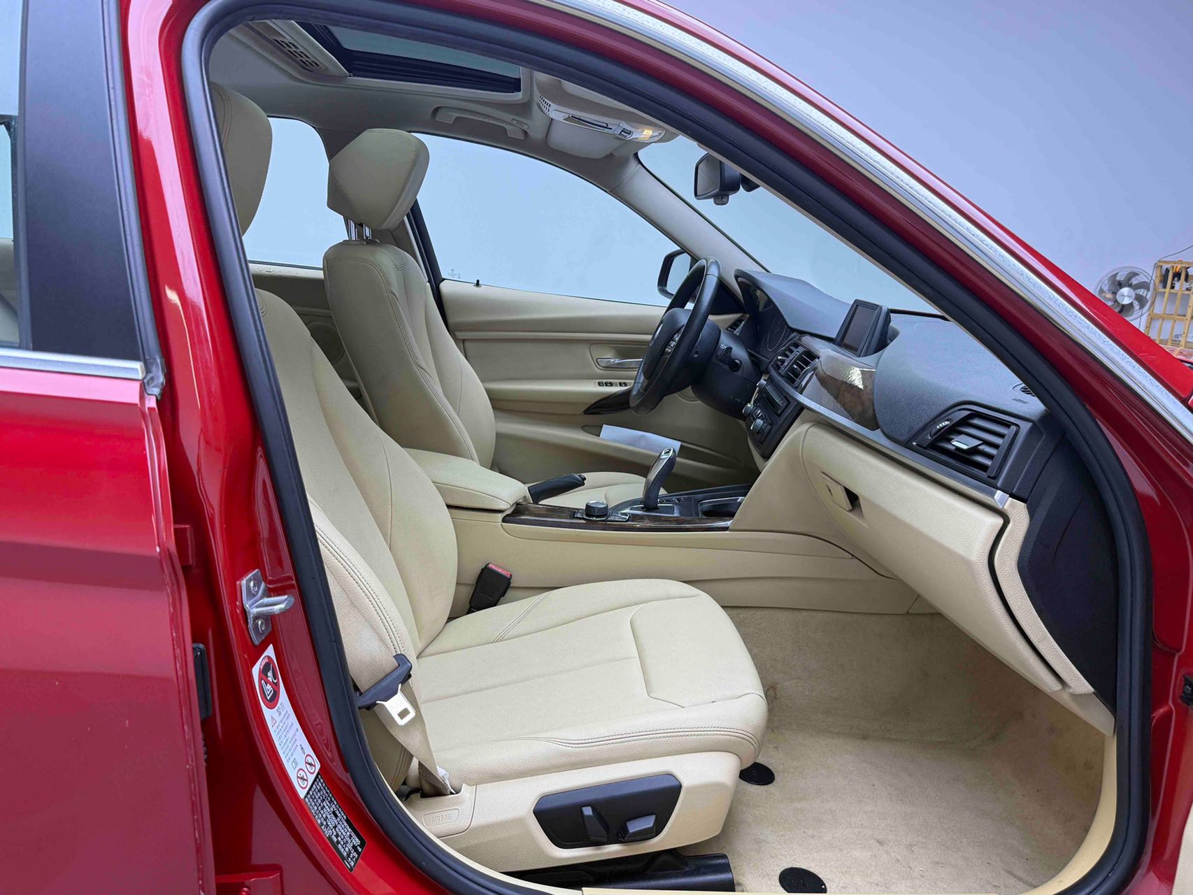 BMW 3 Series 2013 #6 BMW 3 Series 2013 car image #6