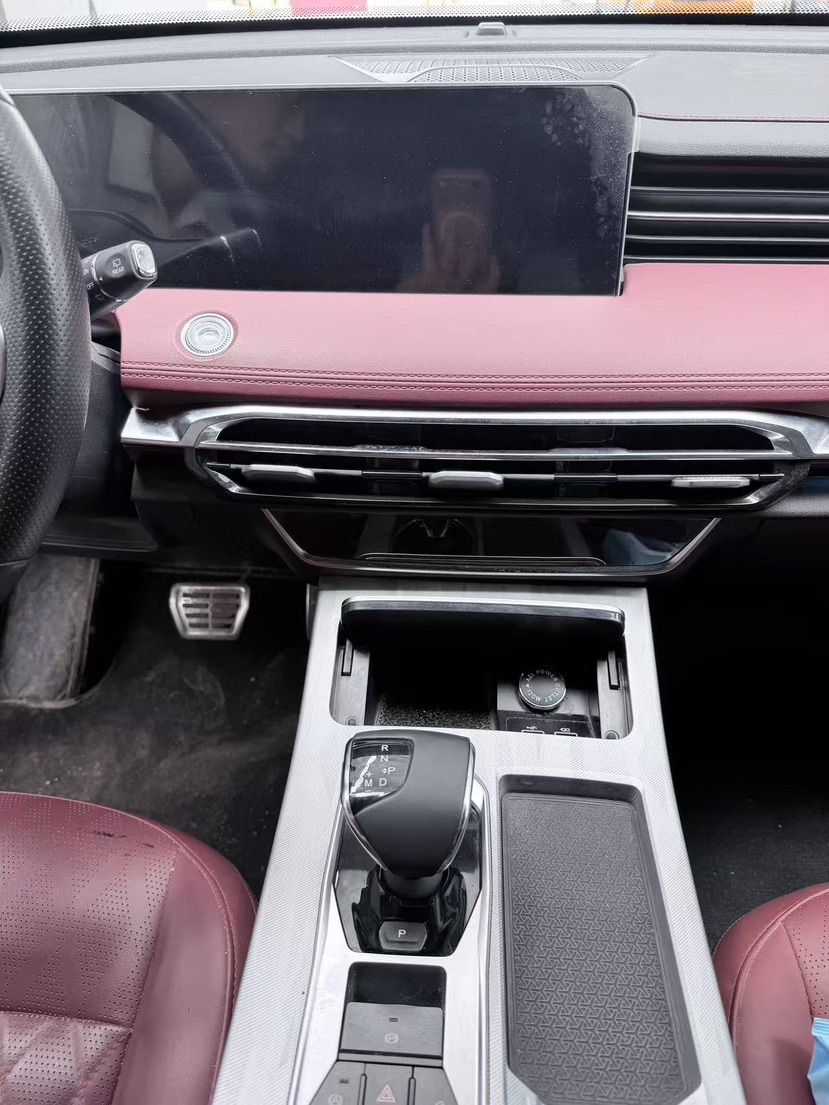 Jetour X70 PLUS 2023 car image #7