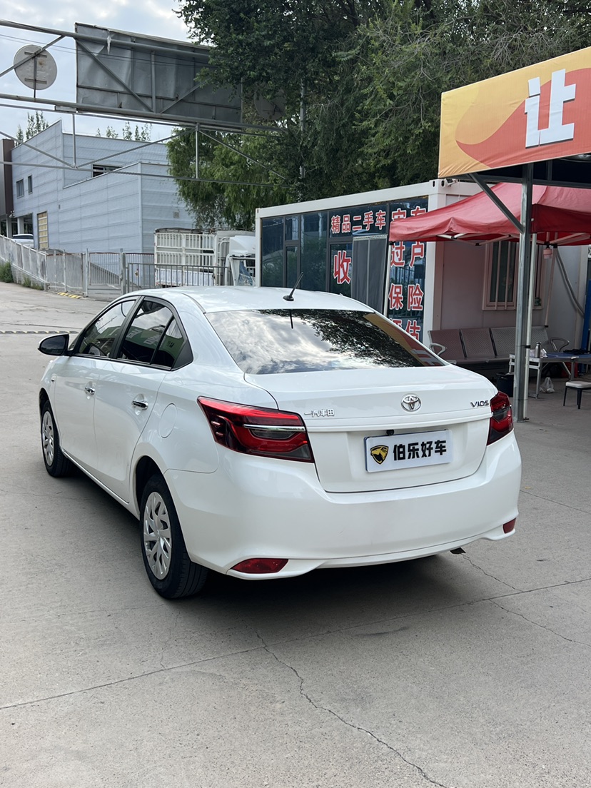 Toyota Vios 2023 car image #8