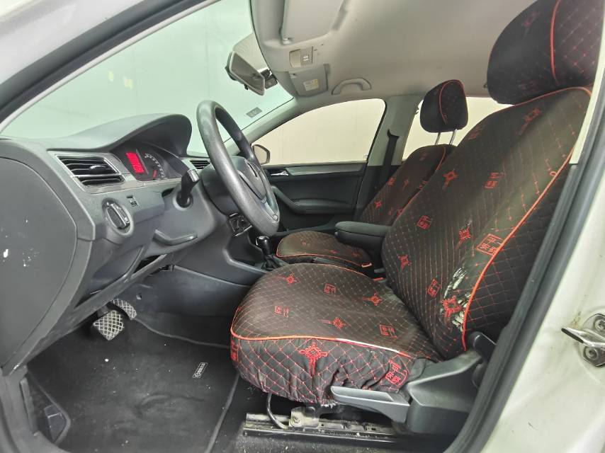 Volkswagen Santana 2018 car image #4