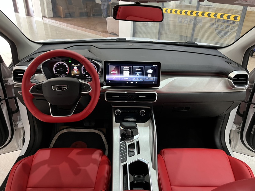 GEELY Coolray 2022 #9 GEELY Coolray 2022 car image #9