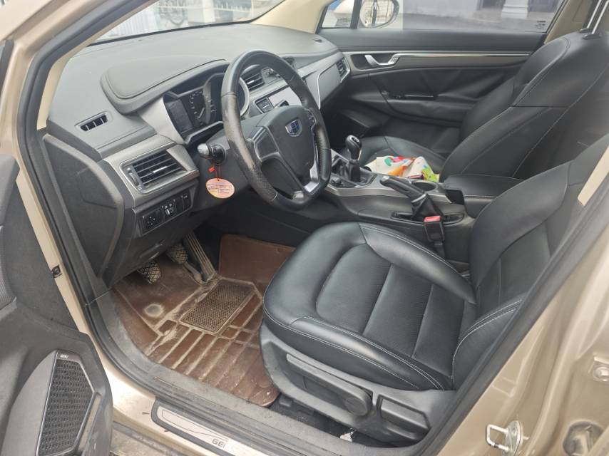GEELY Emgrand GS 2016 car image #3