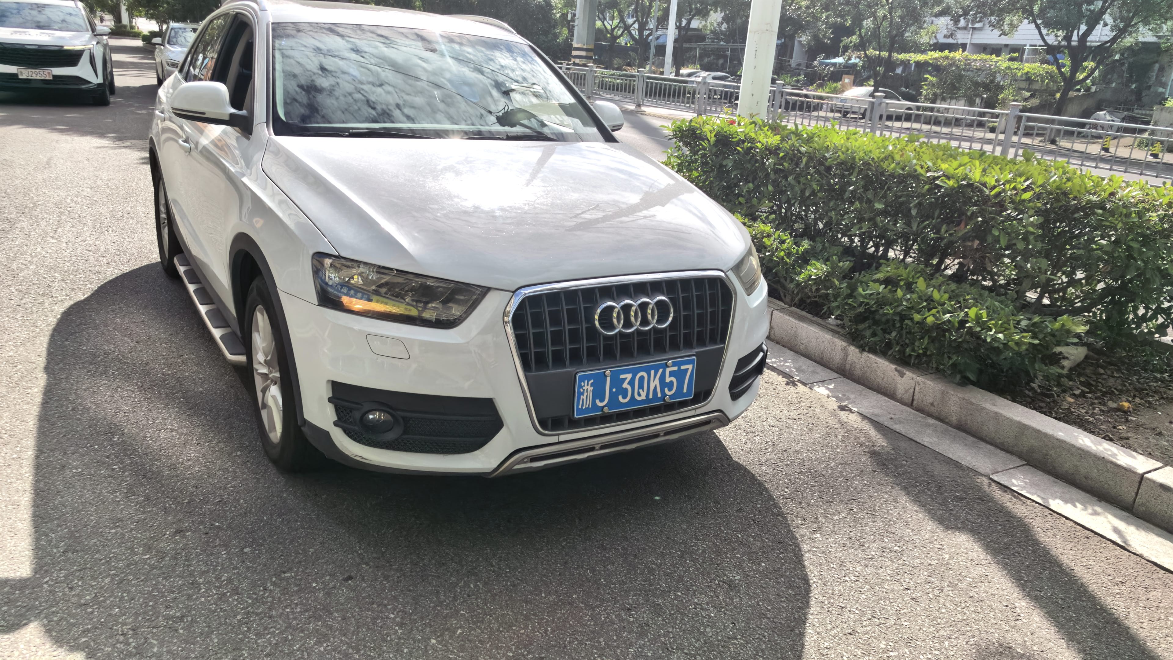 Audi Q3 2014 #6 Audi Q3 2014 car image #6