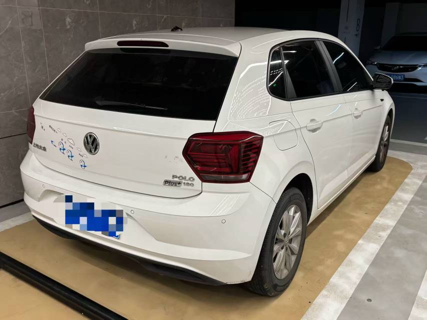 Volkswagen Polo 2021 car image #3