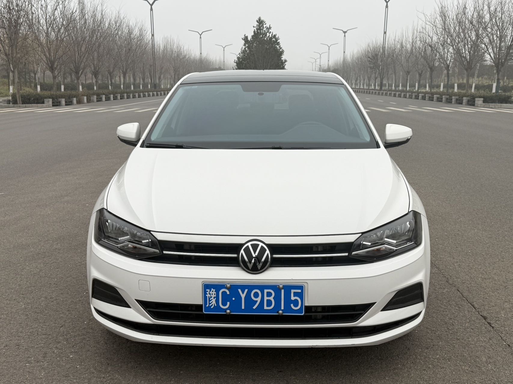 Volkswagen Polo 2022 car image #2