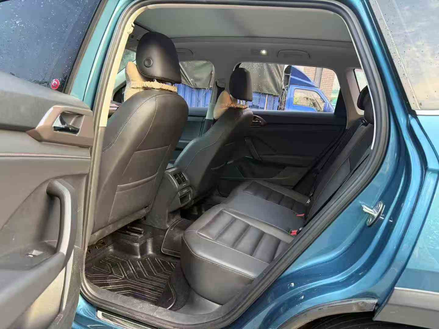 Volkswagen Tharu 2019 car image #8