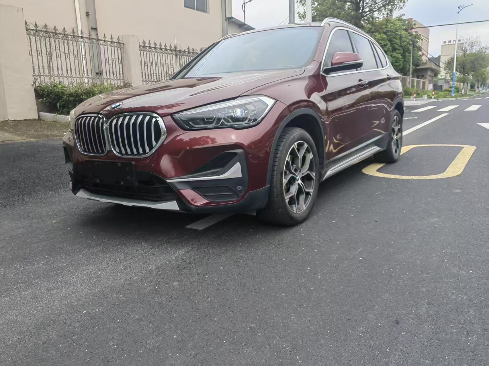 BMW X1 2020 car image #2