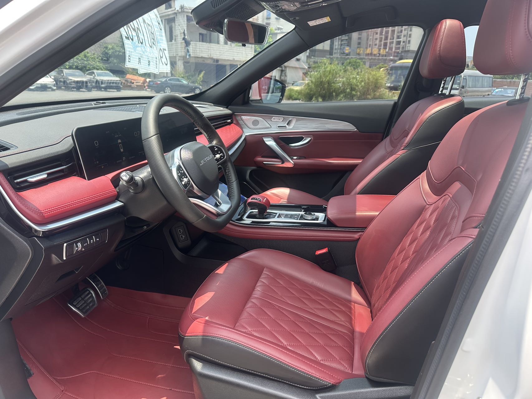 Jetour X70 PLUS 2023 #8 Jetour X70 PLUS 2023 car image #8