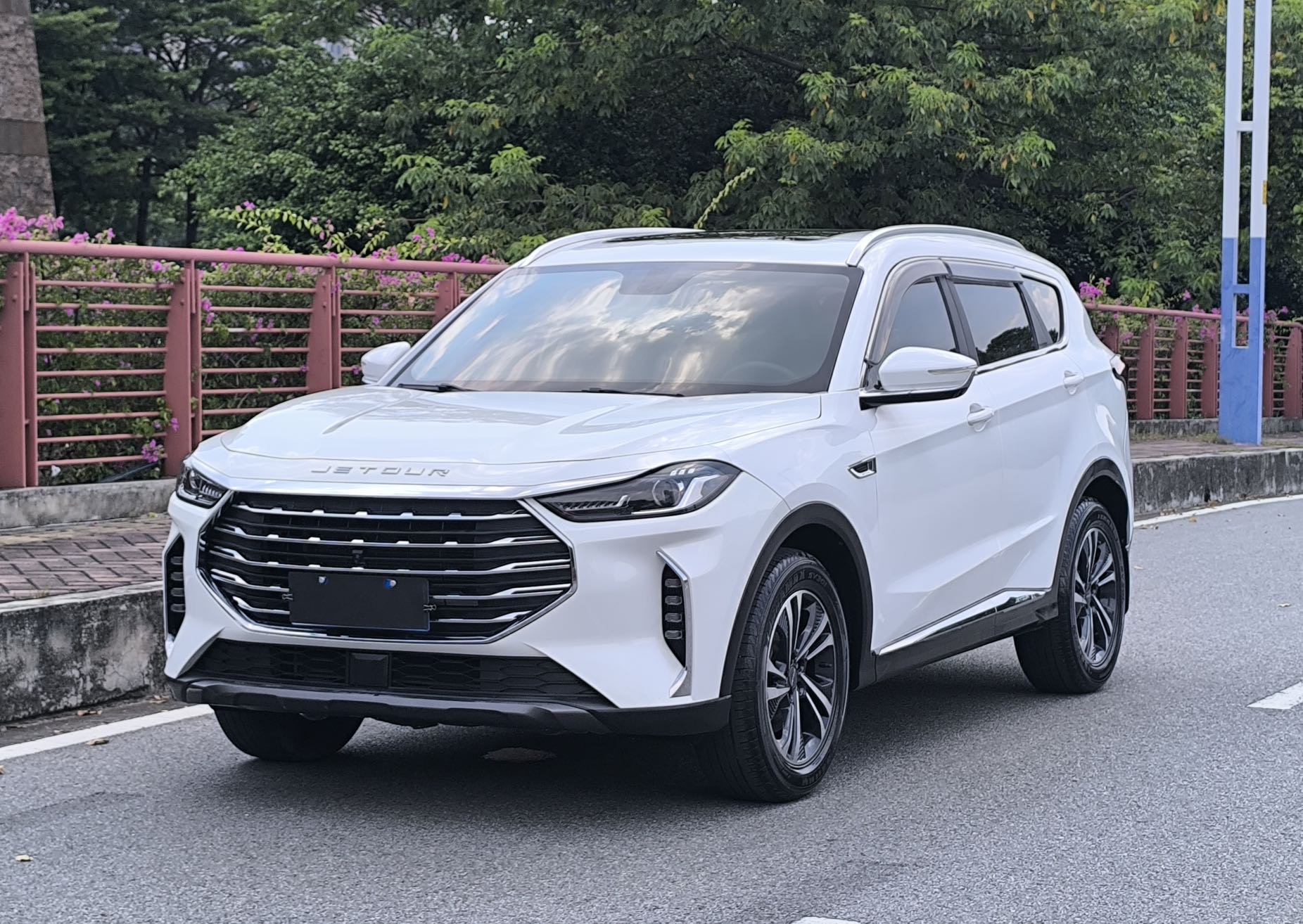 Jetour X70 PLUS 2021 car image 