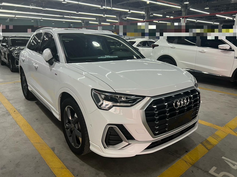 Audi Q3 2022 #2 Audi Q3 2022 car image #2