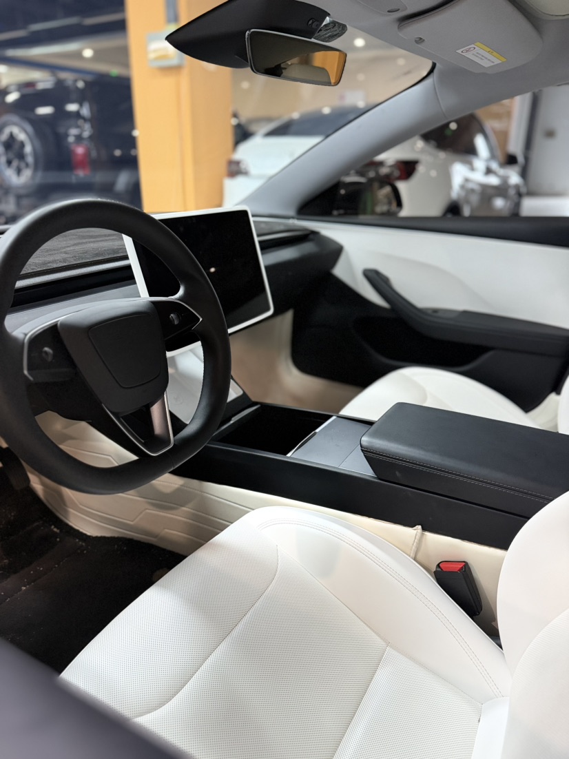 Tesla Model 3 2024 #6 Tesla Model 3 2024 car image #6