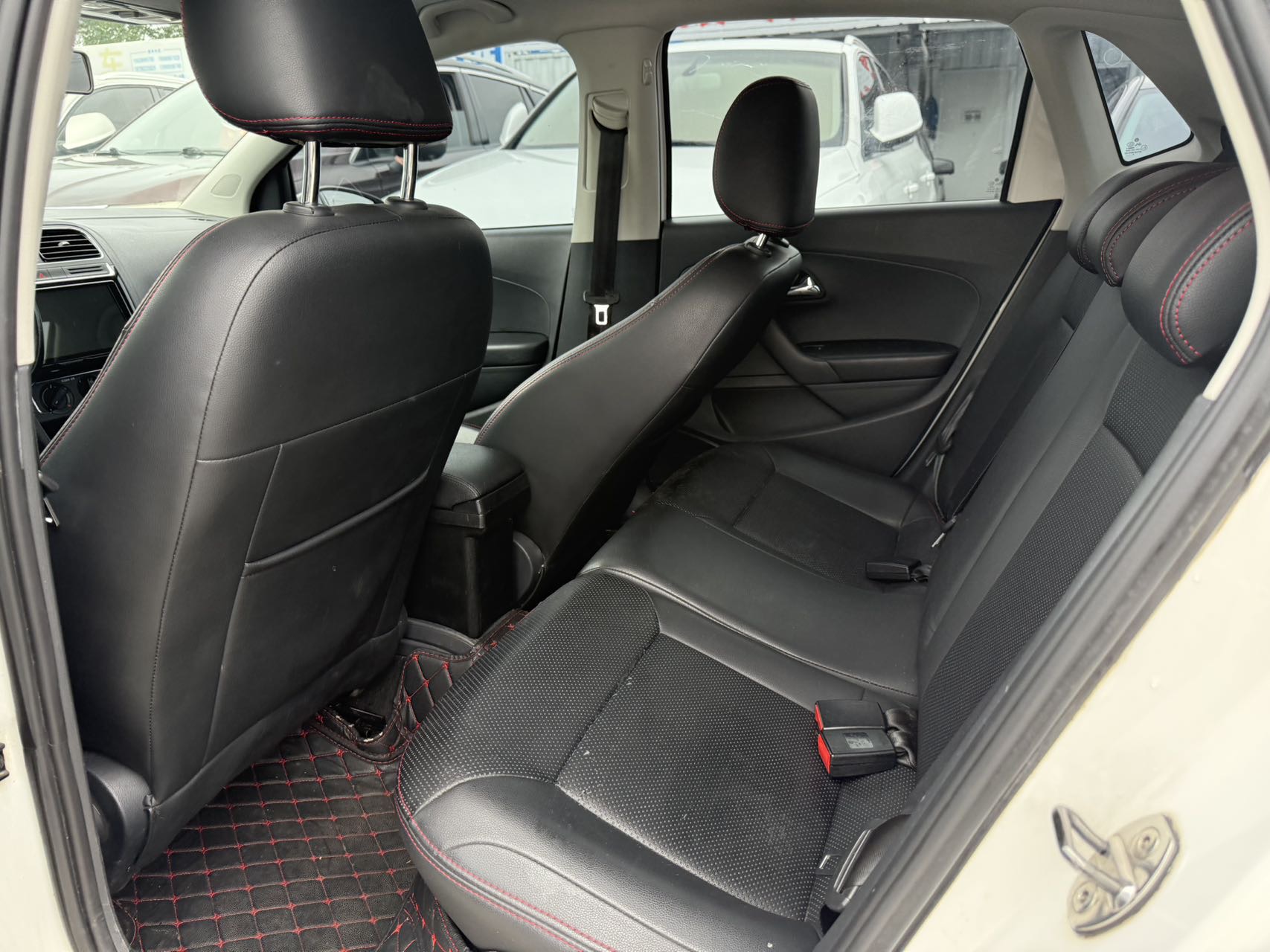 Volkswagen Polo 2018 #9 Volkswagen Polo 2018 car image #9