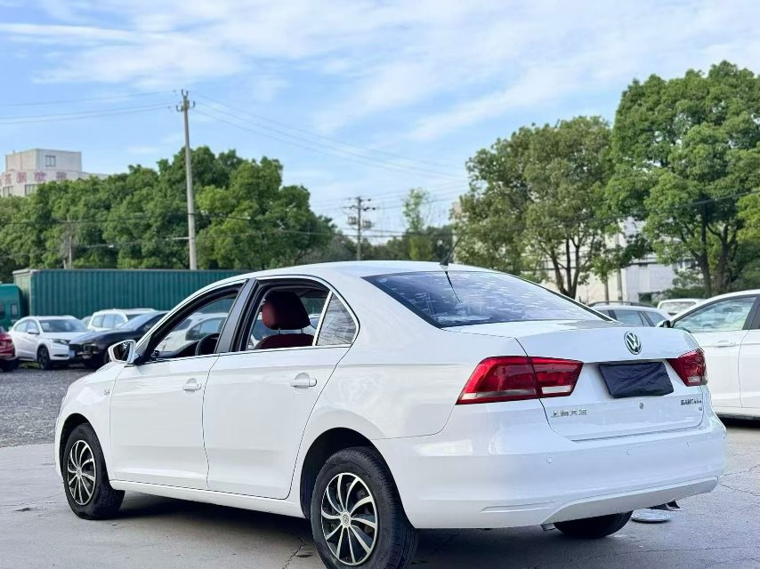 Volkswagen Santana 2015 car image #7