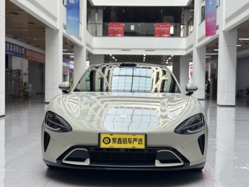 MI SU7 2024 car image #2
