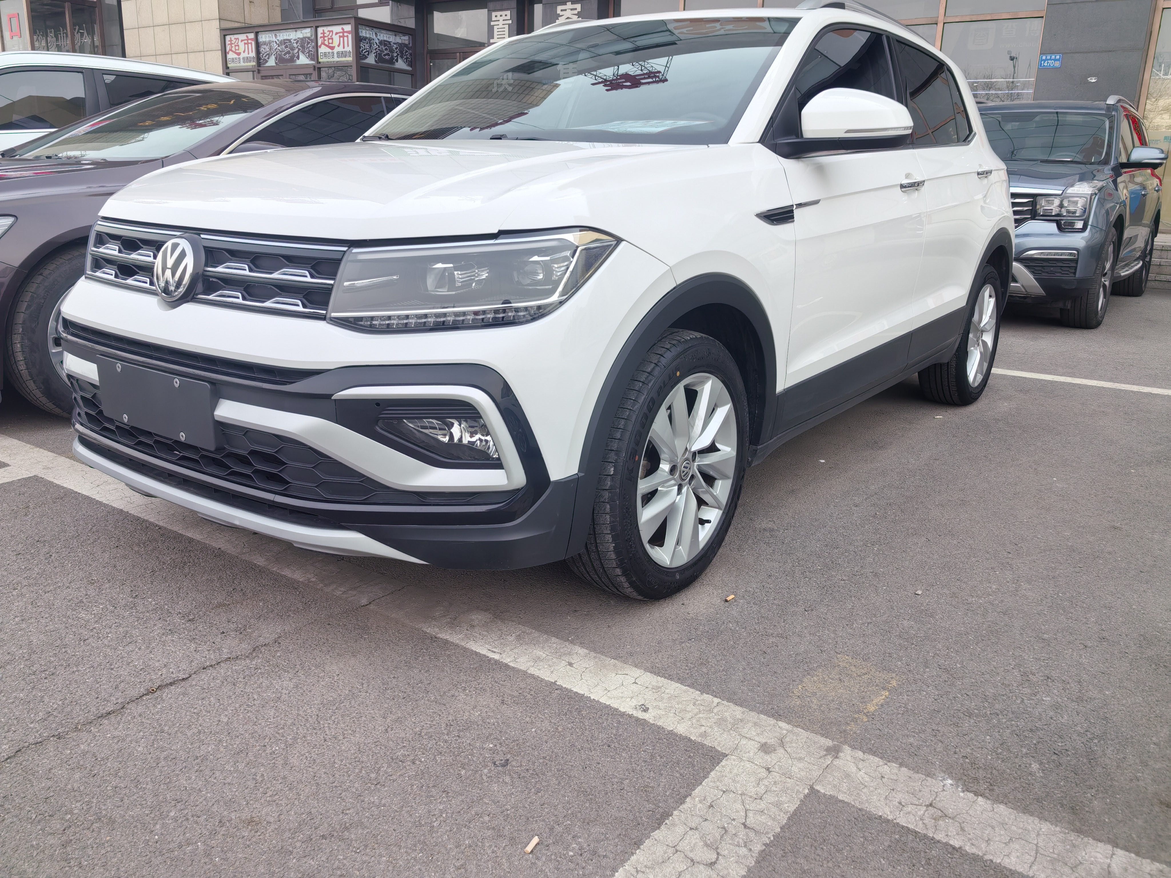 Volkswagen T-Cross 2021 #2 Volkswagen T-Cross 2021 car image #2