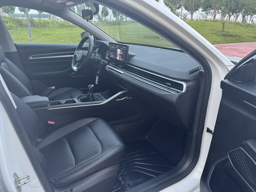GEELY Emgrand 2023 car image #13