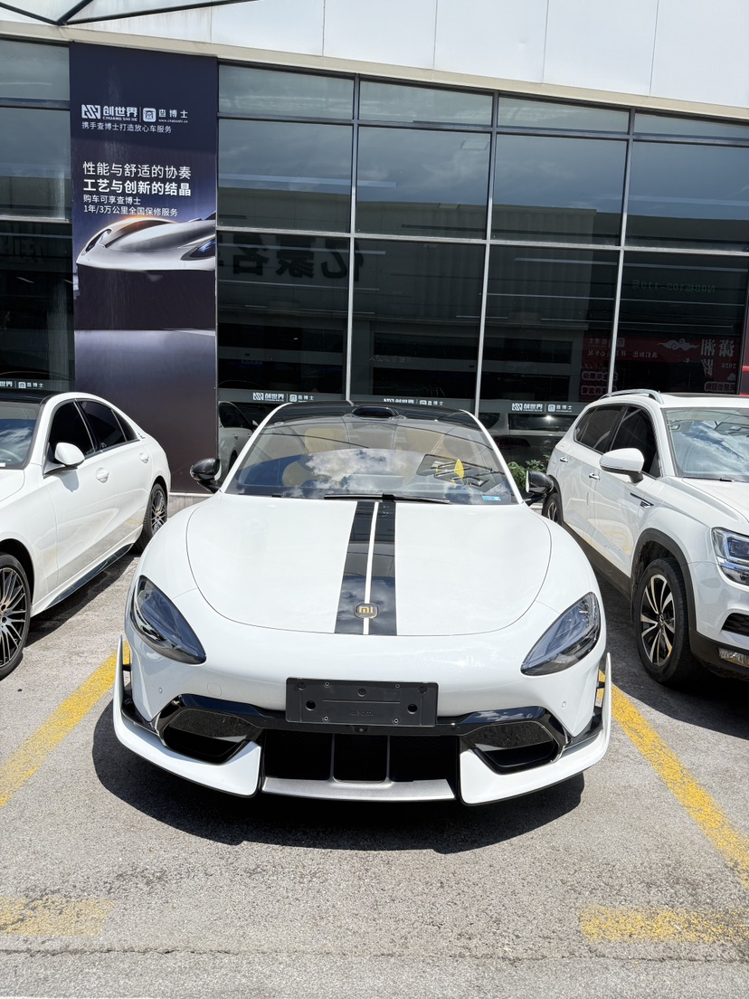 MI SU7 Ultra 2025 car image #2