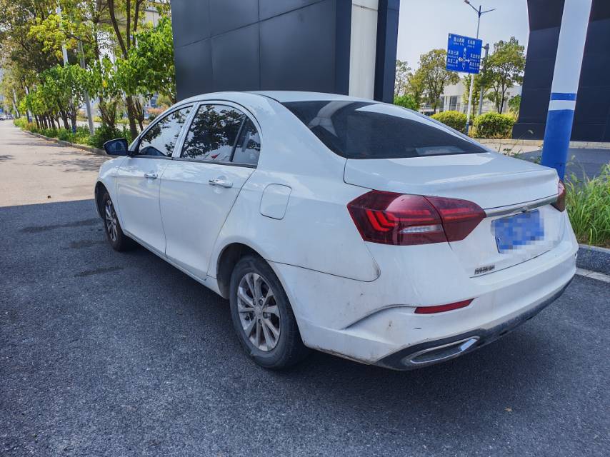 GEELY Emgrand 2022 car image #6