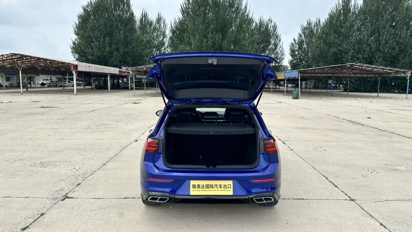 Volkswagen Golf 2022 car image #22