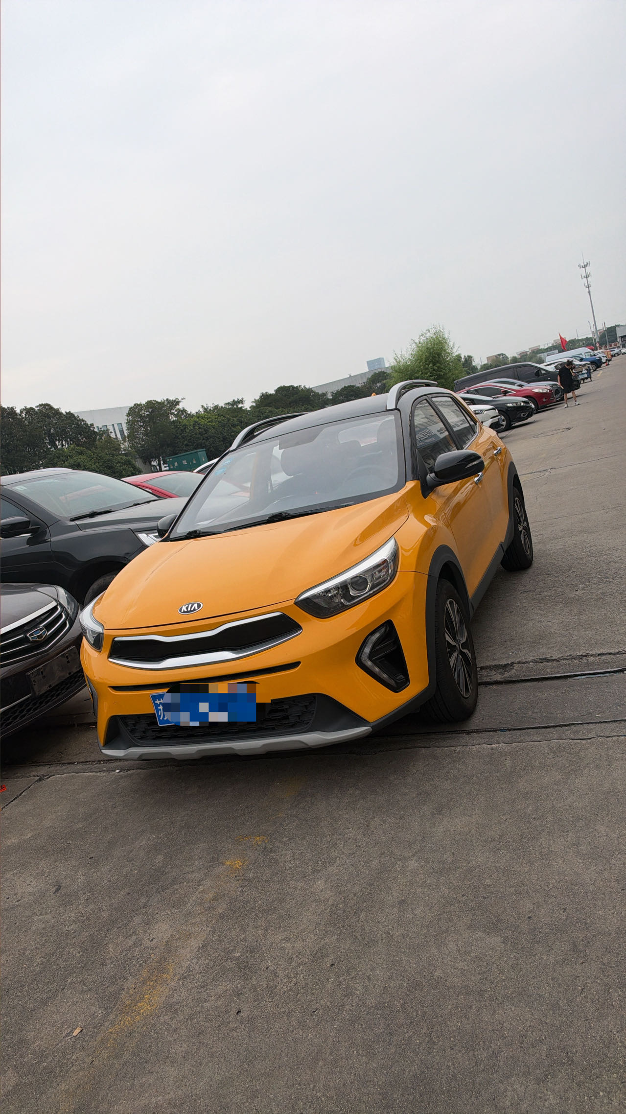 Kia KX1 2018 car image 