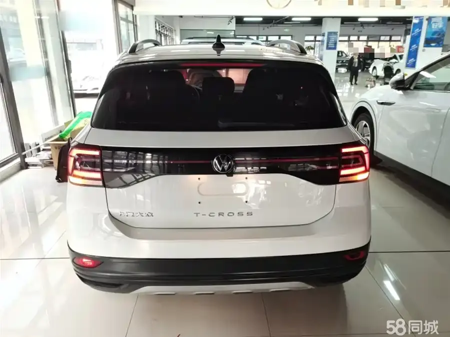 Volkswagen T-Cross 2022 #6 Volkswagen T-Cross 2022 car image #6