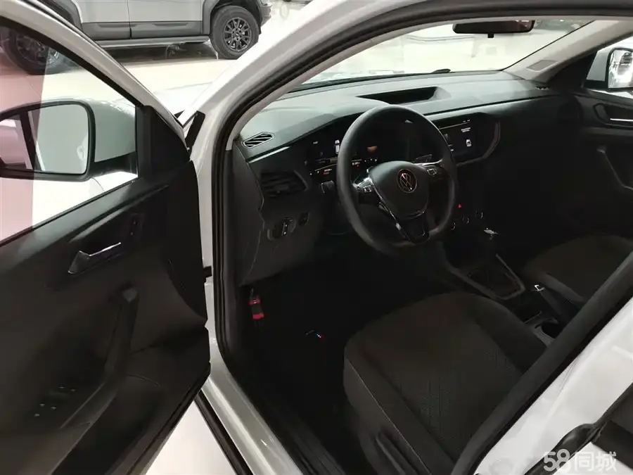 Volkswagen T-Cross 2022 #5 Volkswagen T-Cross 2022 car image #5