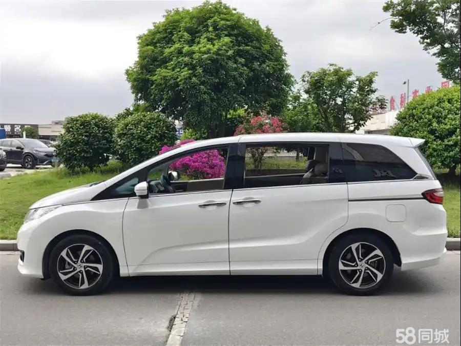 Honda ODYSSEY 2014 car image #3