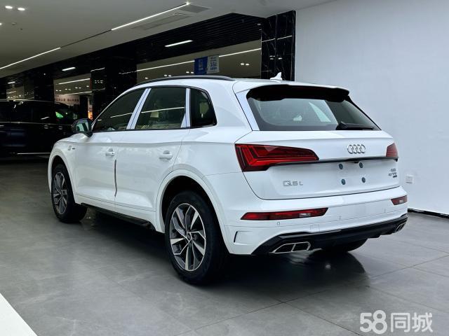 Audi Q5L 2025 صورة سيارة #7