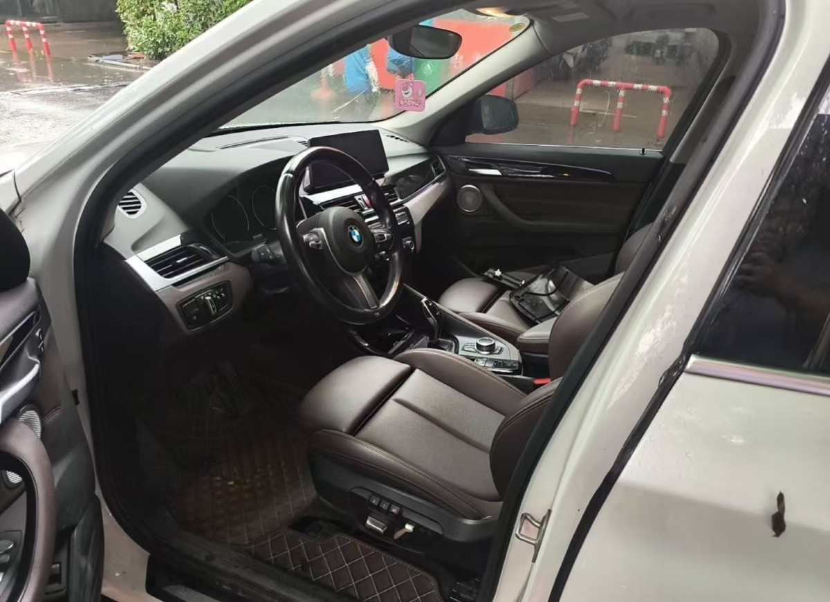 BMW X1 2022 #4 BMW X1 2022 car image #4