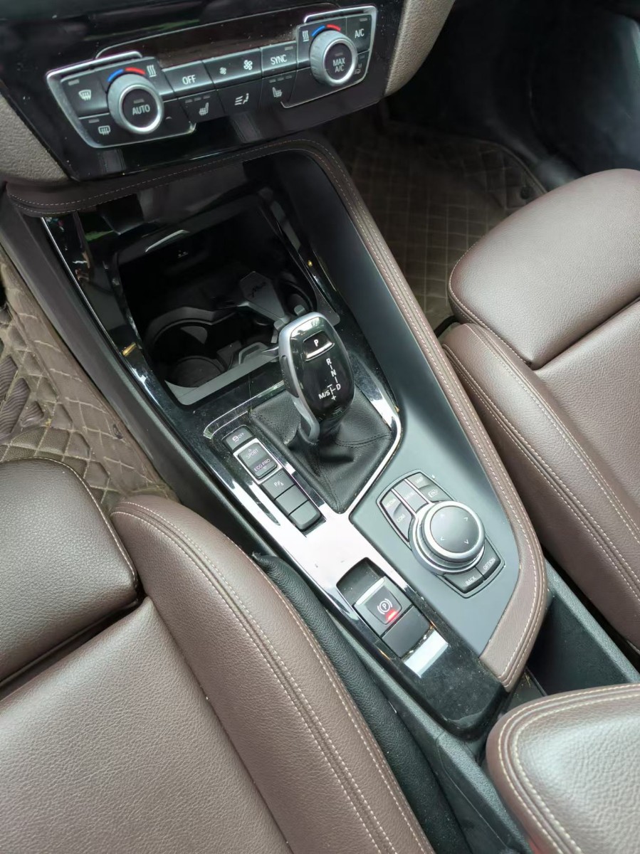 BMW X1 2022 #9 BMW X1 2022 car image #9