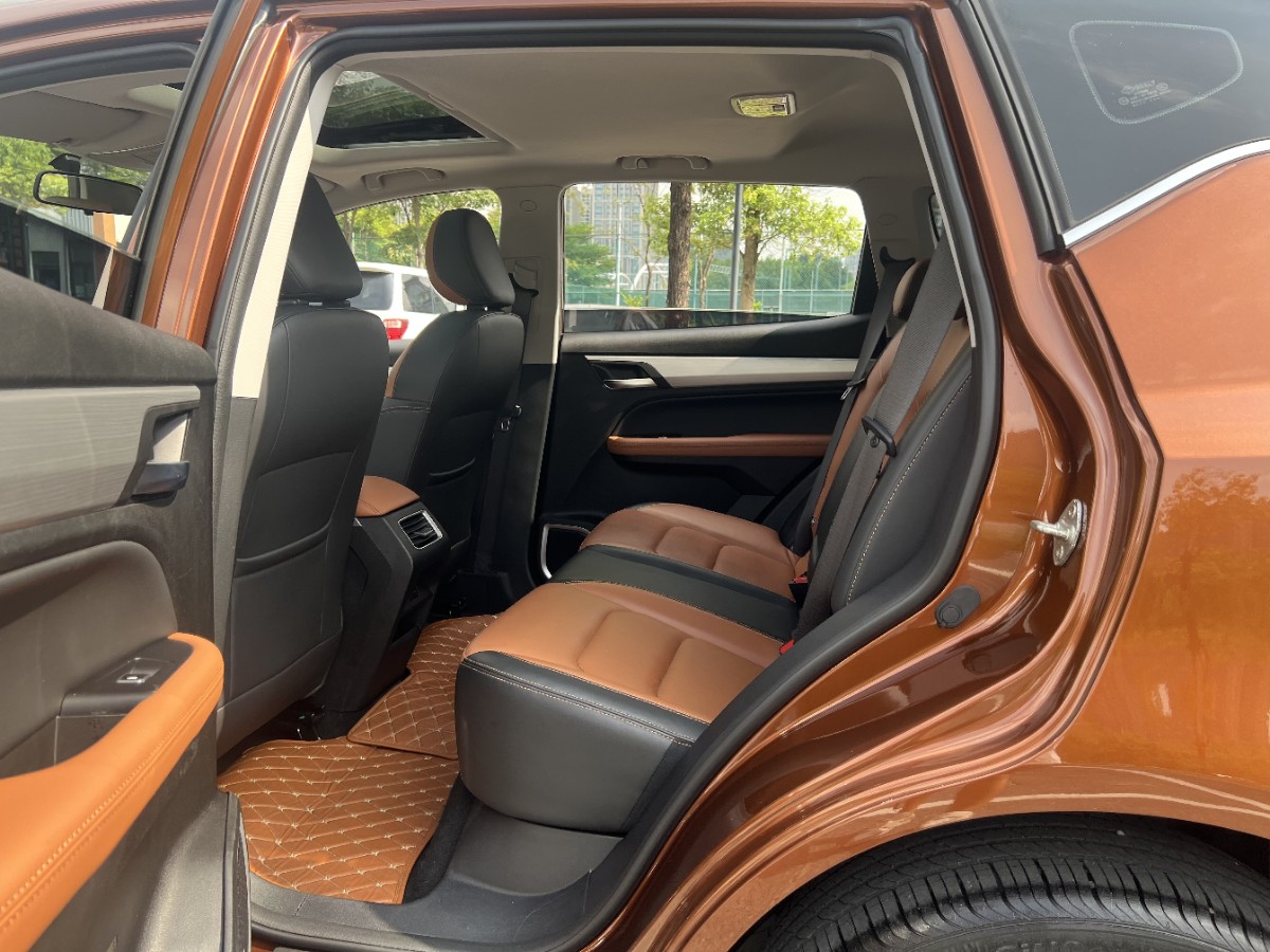 GEELY Vision X6 2021 car image #6