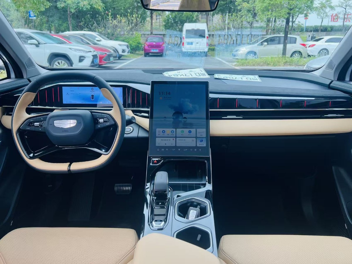 GEELY Boyue L 2023 car image #8