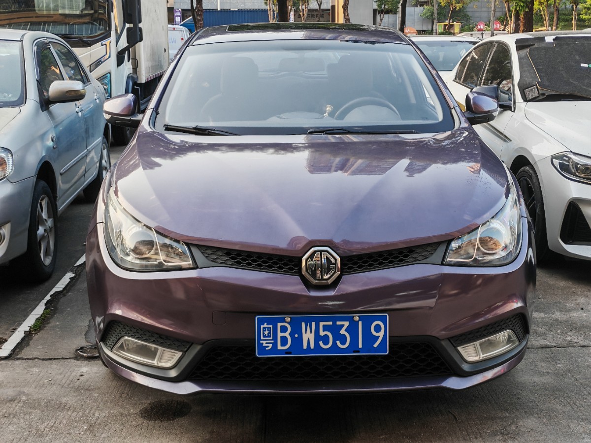 MG 5 2013 #2 MG 5 2013 car image #2