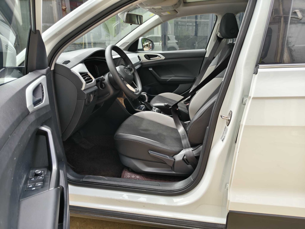 Volkswagen Tacqua 2023 #8 Volkswagen Tacqua 2023 car image #8