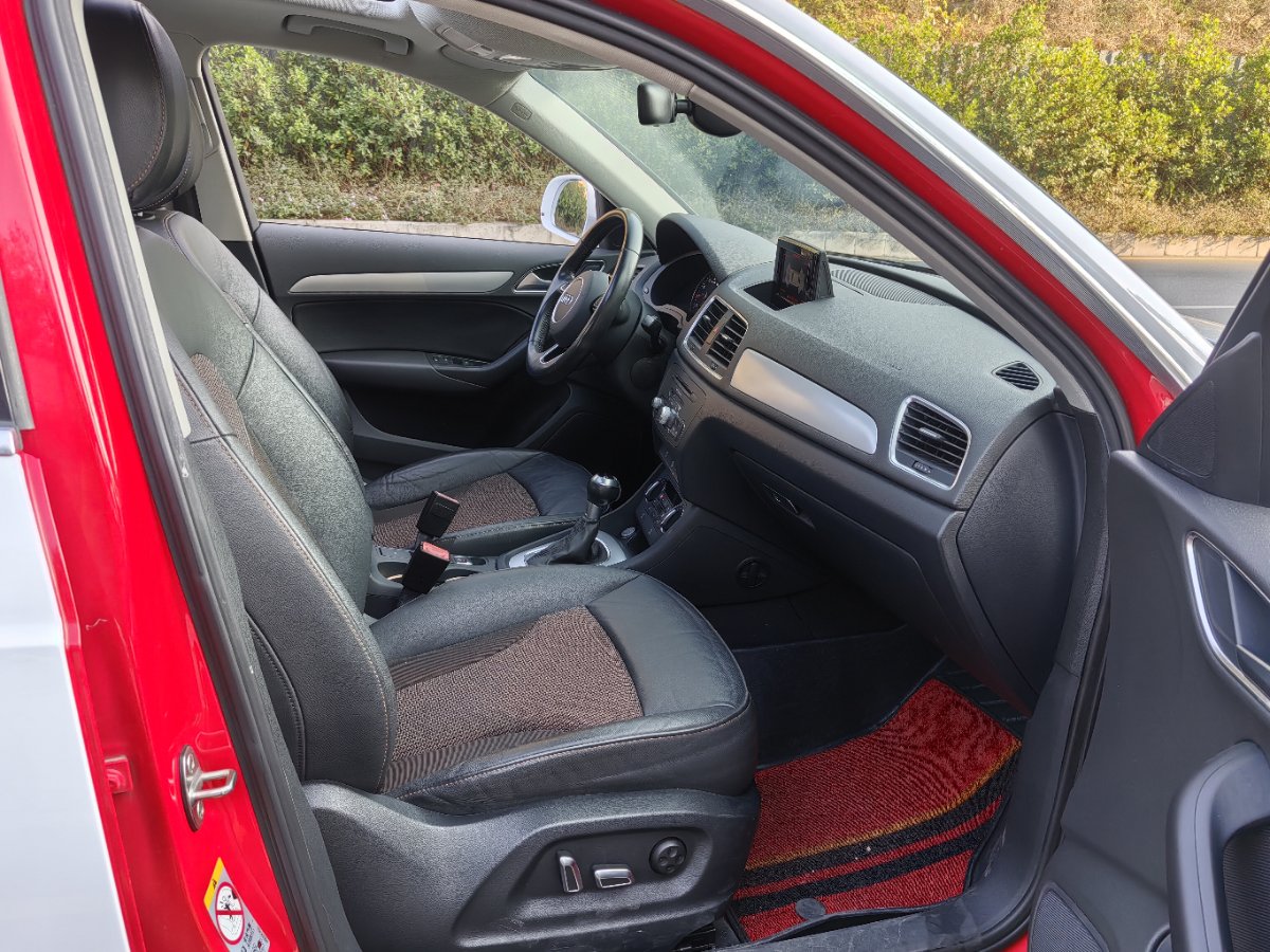 Audi Q3 2019 #6 Audi Q3 2019 car image #6