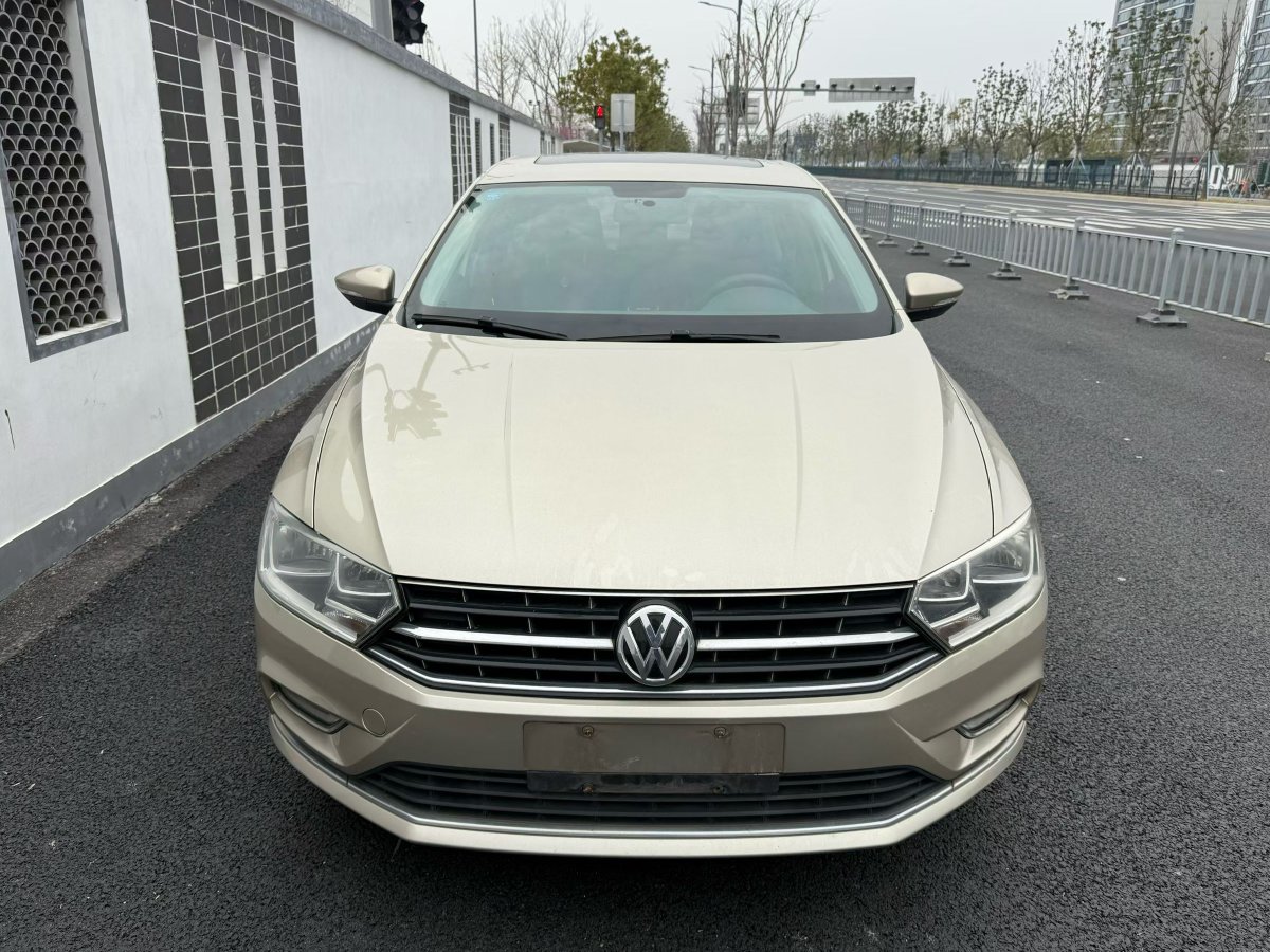 Volkswagen Bora 2017 car image 