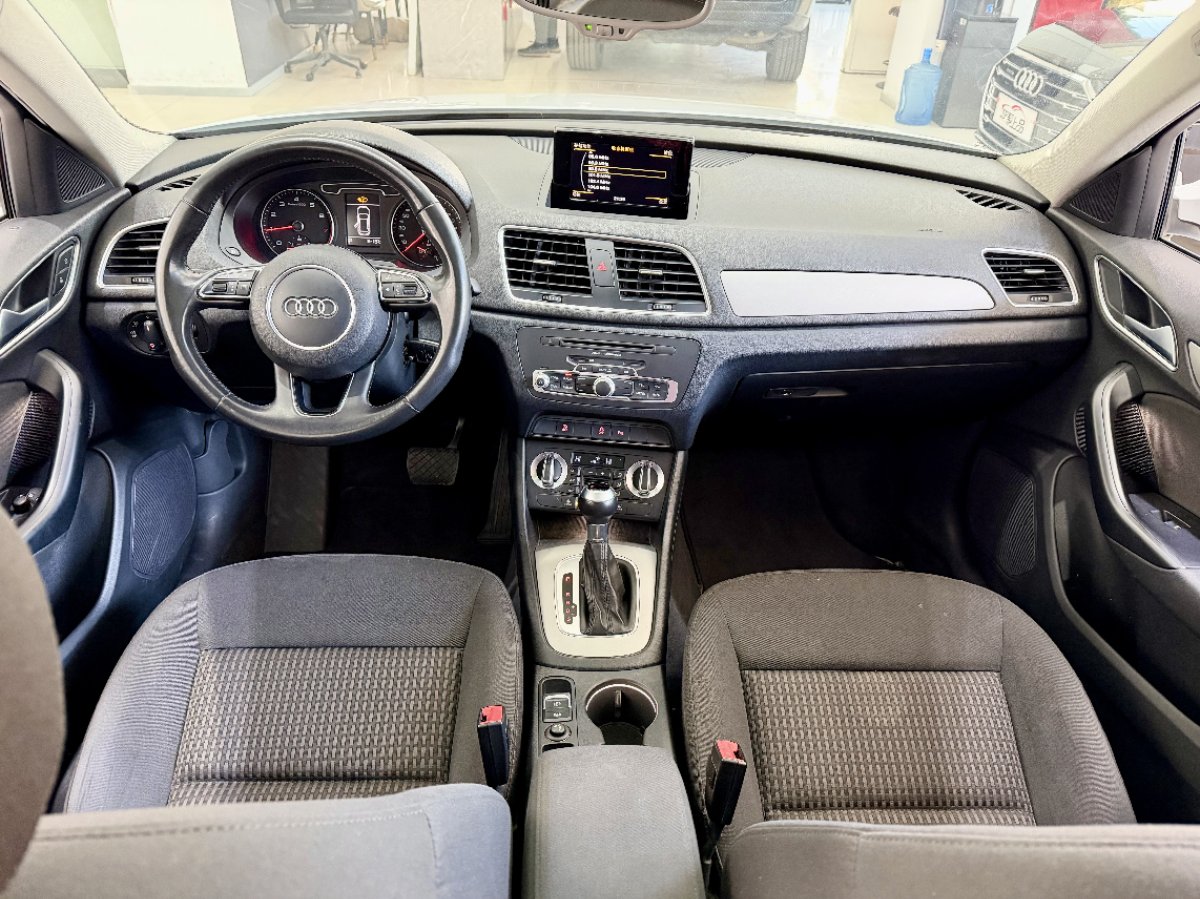 Audi Q3 2016 #9 Audi Q3 2016 car image #9