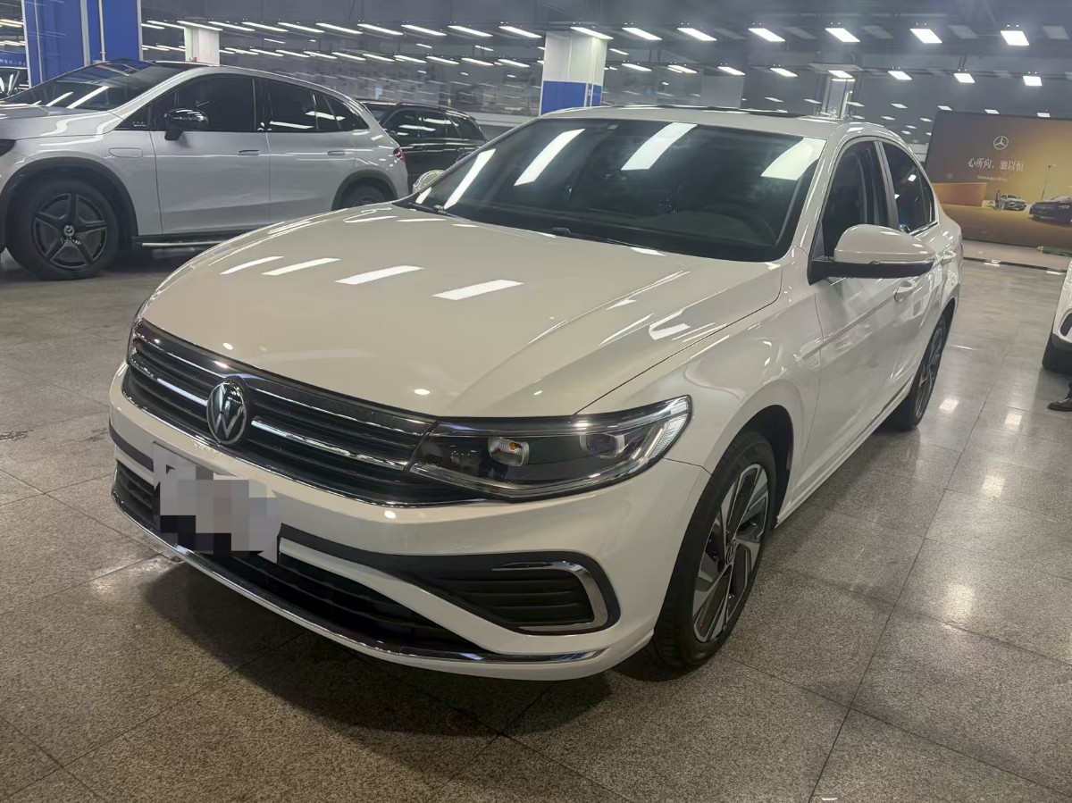 Volkswagen Bora 2025 car image 