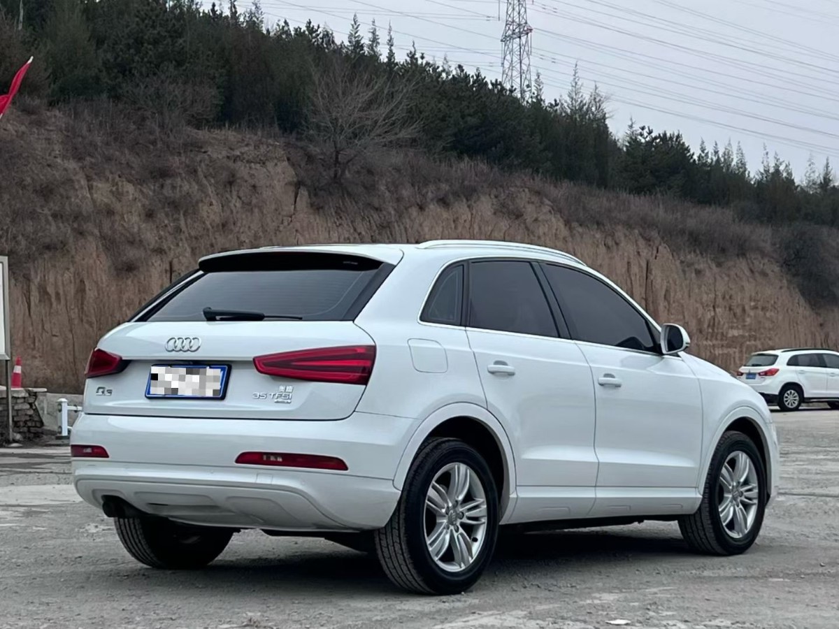 Audi Q3 2015 #9 Audi Q3 2015 car image #9