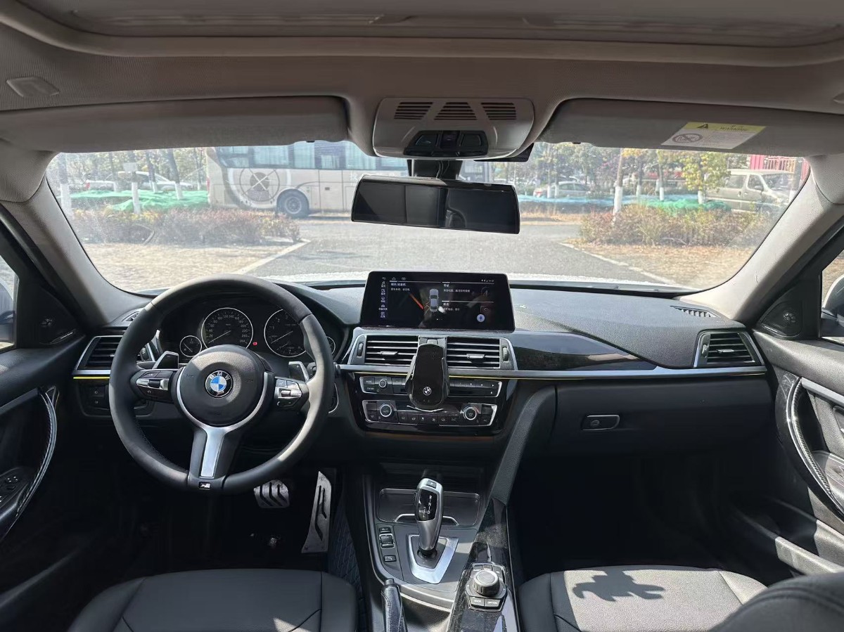BMW 3 Series 2017 car image #4