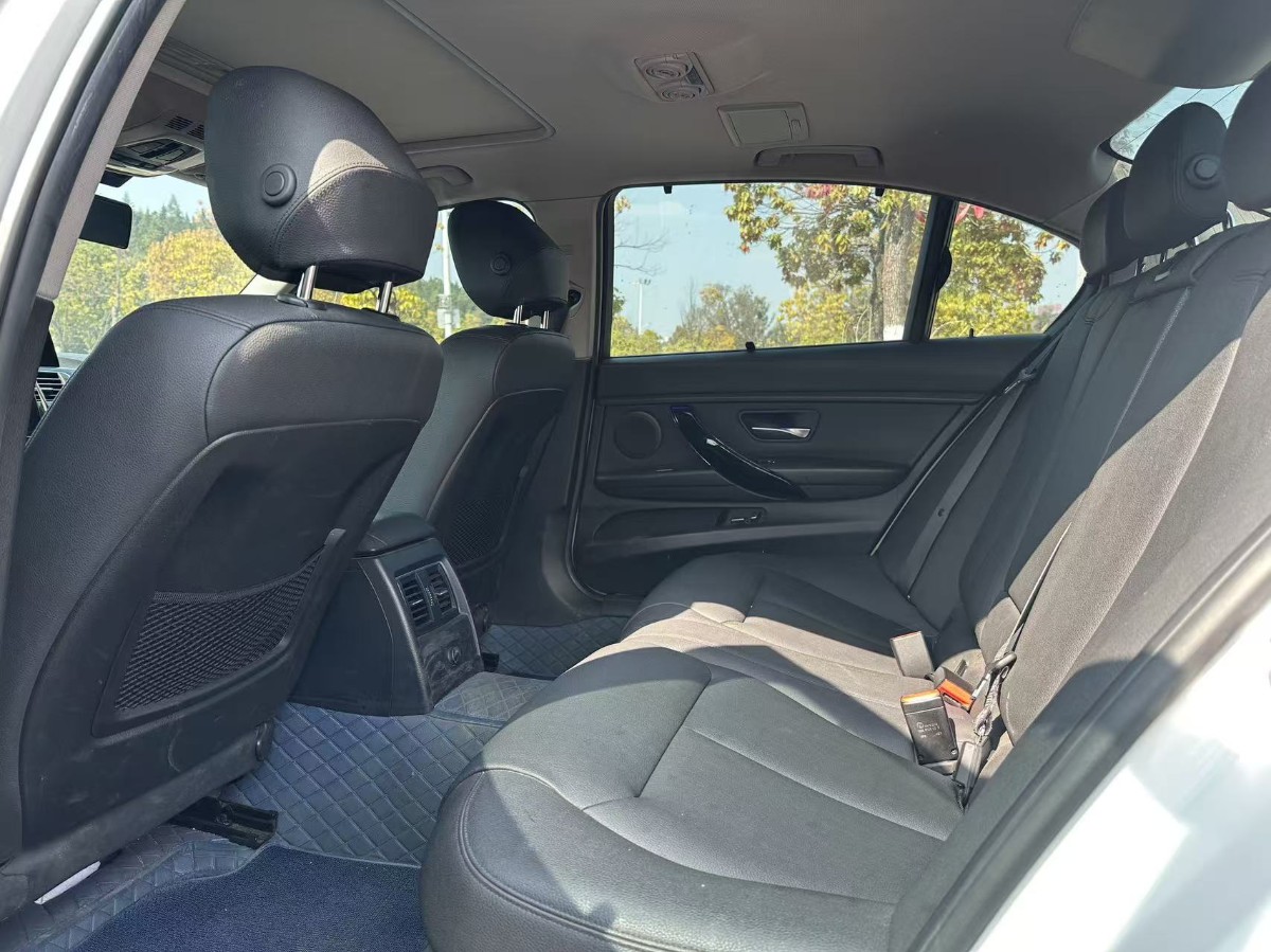 BMW 3 Series 2017 car image #5
