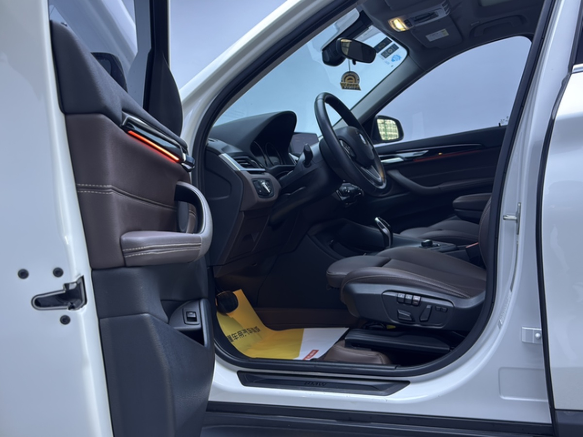 BMW X1 2020 #6 BMW X1 2020 car image #6