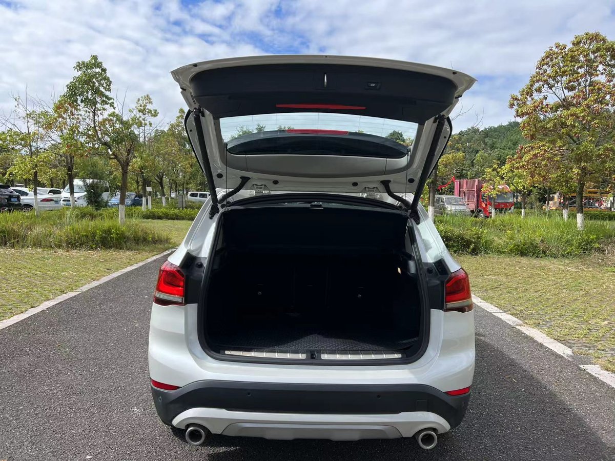 BMW X1 2021 car image #15