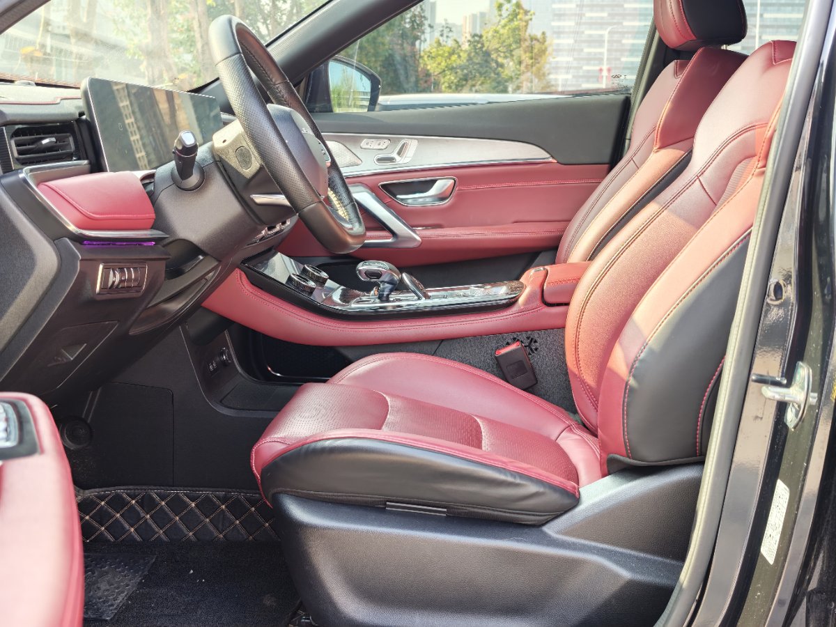 Jetour X70 PLUS 2022 car image #9